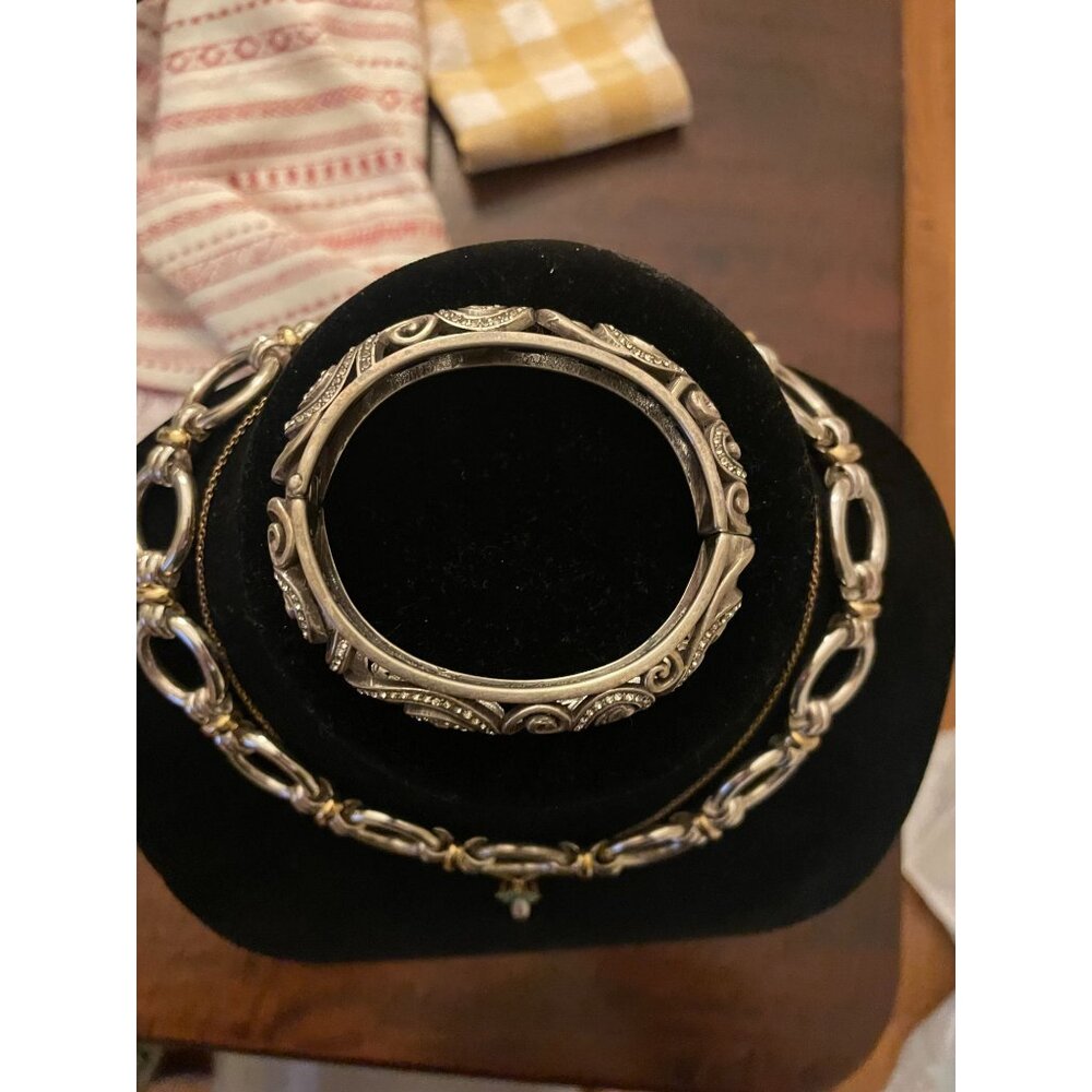 This is a Brighton Anahita silver-plated scrolled hinged bangle bracelet with Sw - Picture 8 of 8